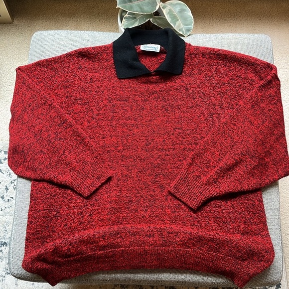 90s Vintage Grandpa Sweater with Black Collar Detailing - Picture 1 of 17